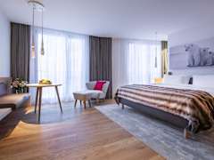 Zimmerbild 12