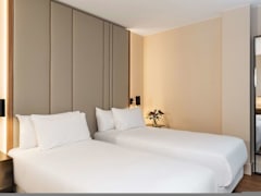 Zimmerbild 9