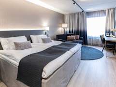 Zimmerbild 12