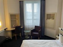 Zimmerbild 6