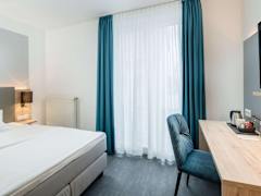 Zimmerbild 9