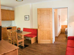 Zimmerbild 12