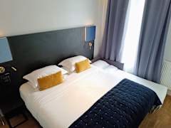 Zimmerbild 6