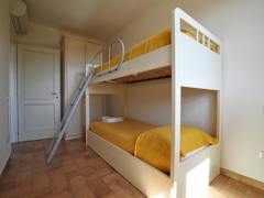 Zimmerbild 24