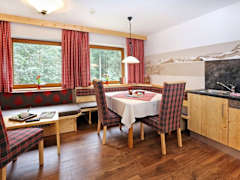 Zimmerbild 8