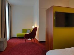 Zimmerbild 4