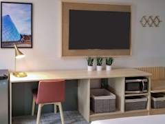 Zimmerbild 4