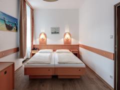 Zimmerbild 23
