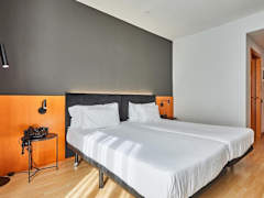 Zimmerbild 7