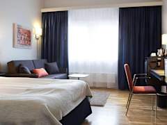 Zimmerbild 12
