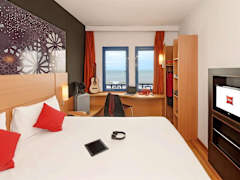 Zimmerbild 8