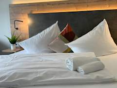 Zimmerbild 4