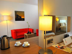 Zimmerbild 4