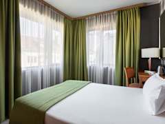 Zimmerbild 9