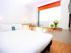 Zimmerbild 7