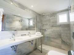 Zimmerbild 17