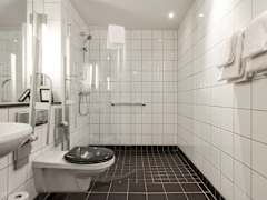 Zimmerbild 24