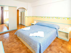 Zimmerbild 14