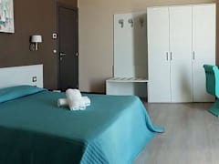 Zimmerbild 8