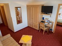 Zimmerbild 8