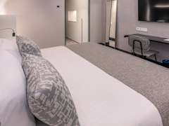 Zimmerbild 6
