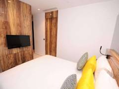 Zimmerbild 12