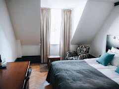 Zimmerbild 6