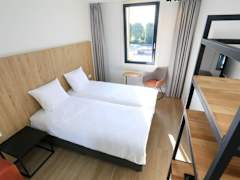 Zimmerbild 5