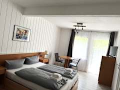 Zimmerbild 17