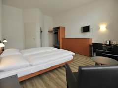 Zimmerbild 13