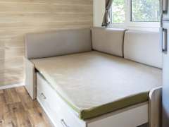 Zimmerbild 24