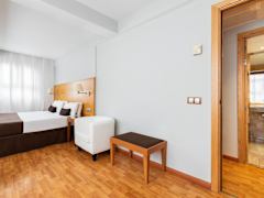 Zimmerbild 8