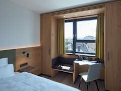 Zimmerbild 8