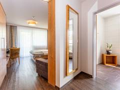 Zimmerbild 11