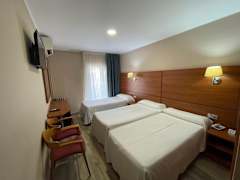 Zimmerbild 8