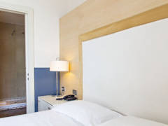 Zimmerbild 7
