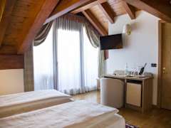 Zimmerbild 13