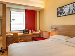 Zimmerbild 2