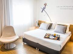 Zimmerbild 6