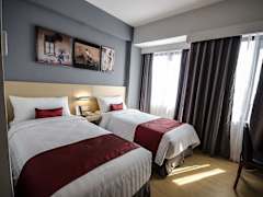Zimmerbild 6