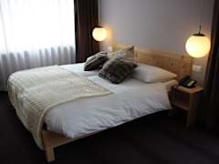 Zimmerbild 4