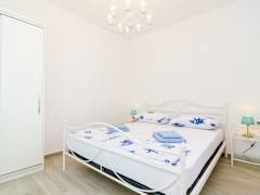 Zimmerbild 14