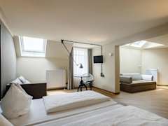 Zimmerbild 6