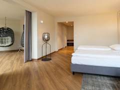 Zimmerbild 9