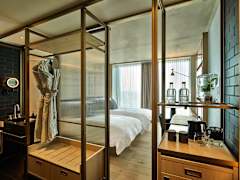 Zimmerbild 8