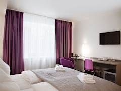 Zimmerbild 14