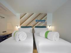 Zimmerbild 5