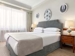 Zimmerbild 8