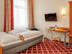 Zimmerbild 6