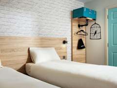 Zimmerbild 7